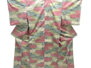 クリスマスセール大特価品　雲模様織り出し本場泥大島紬着物(5マルキ)